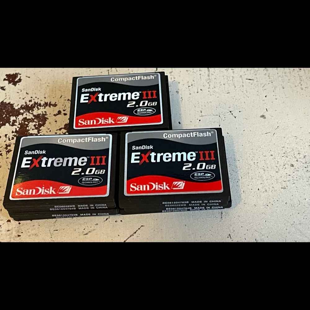 SanDisk Extreme III Compact Flash CF 2.0GB